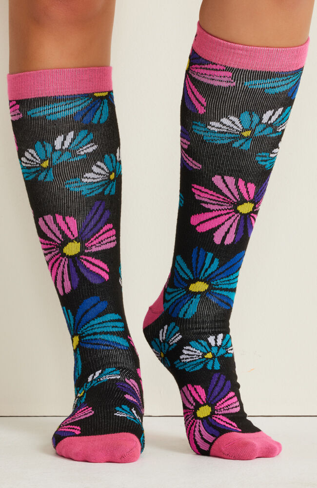 Women's Knee High 10-15 mmHg Print Support Sock | Cherokee