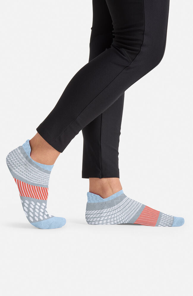 ::Sky Blue/ White/ Vivid Orange
