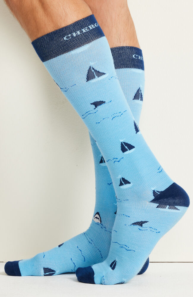 ::Sails And Sharks