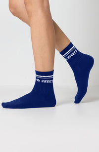 ::Navy/ White